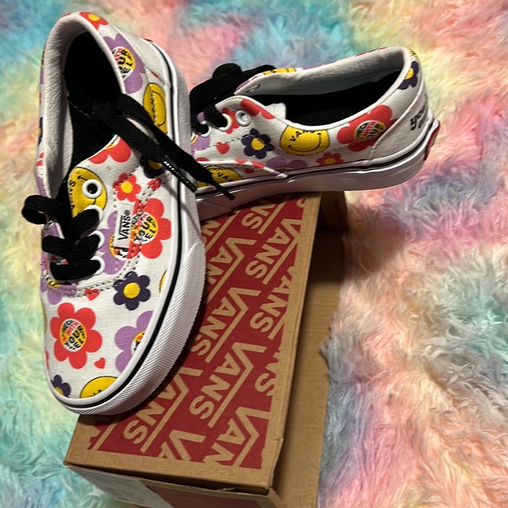 Vans kids size 12 new